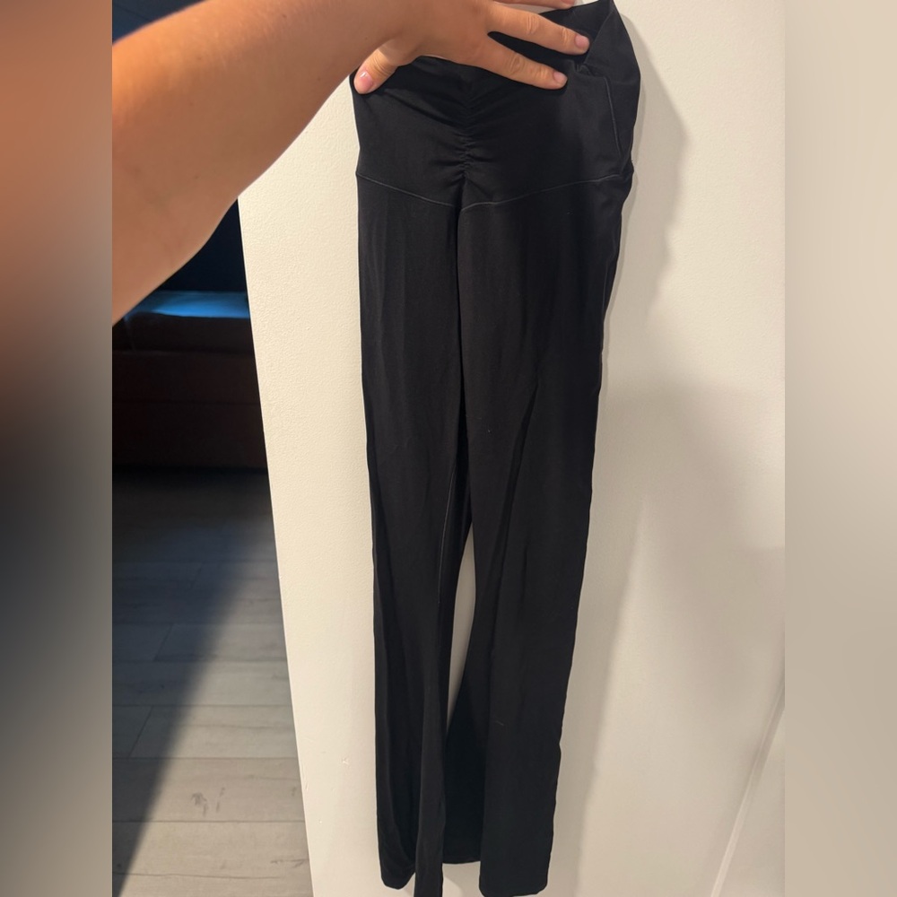 Aerie black flare leggings